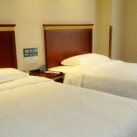 Greentree Inn Chongqing North Railway Station Express Hotel Ngoại thất bức ảnh